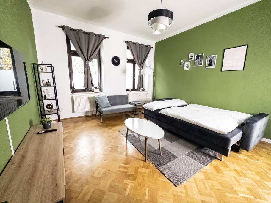 Erstklassige 3-zimmer Apartment *